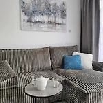 Newly Renovated Venus 500 M Gated Reginagardens1 פאפוס