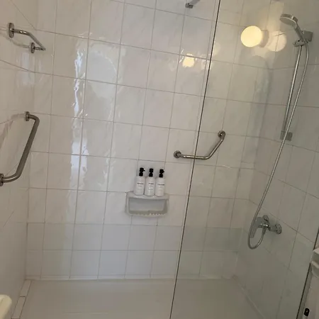 Apartment Newly Renovated Venus 500 M Gated Reginagardens1 Paphos